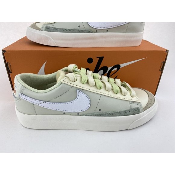 Nike Blazer Low '77 Sea Glass Women's Sneakers Shoes Beige Green DM7186 011 - Picture 4 of 12